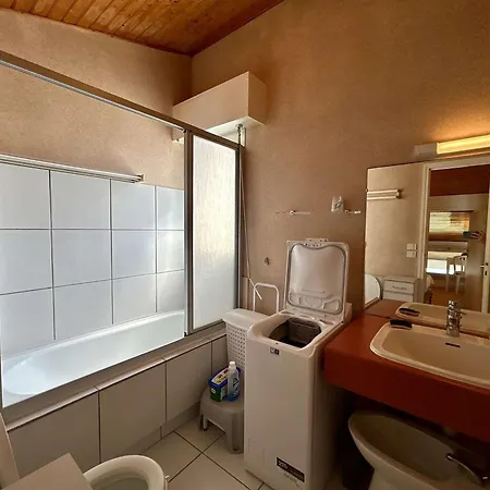 En Duplex Avec Terrasses, Vue Ocean Et Parking A - Fr-1-494-216 Daire Royan