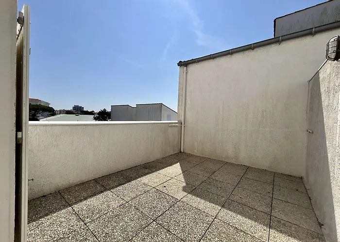 En Duplex Avec Terrasses, Vue Ocean Et Parking A - Fr-1-494-216 *